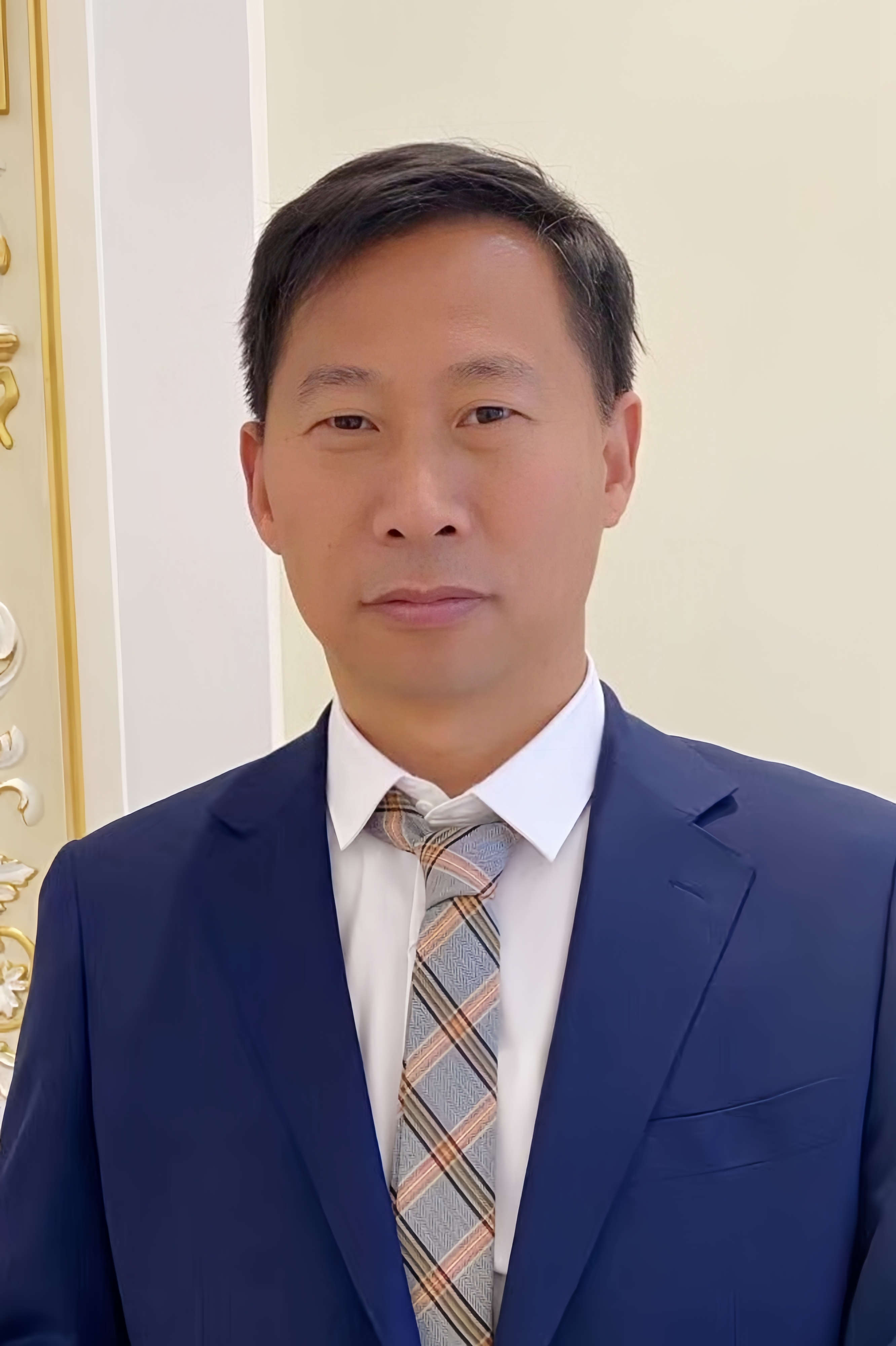刘俊